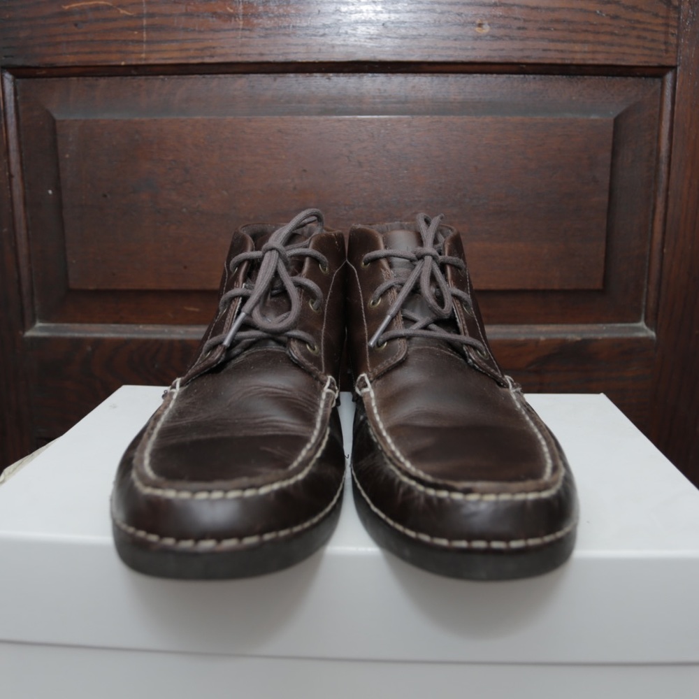 UGG Boots - Picture 3 of 6